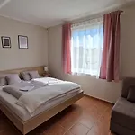Silence Apartmanhaz Privatunterkunft Zalakaros
