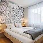 Rum i privatbostad Silence Apartmanhaz Zalakaros