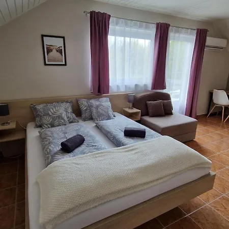 Silence Apartmanhaz