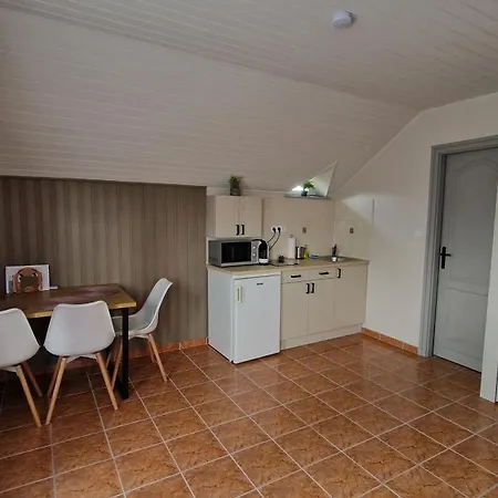 Homestay Silence Apartmanhaz