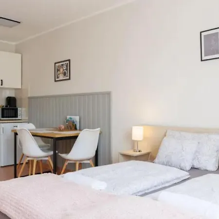Silence Apartmanhaz Homestay *