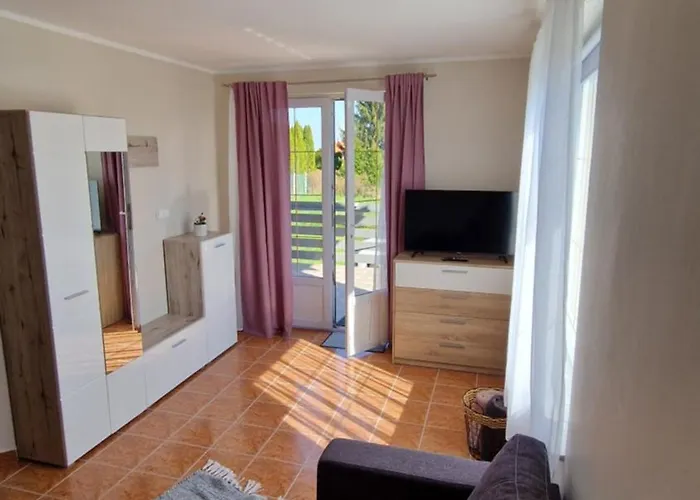 Silence Apartmanhaz * זלקרוס